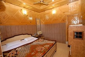 Hotel Dev Cottage