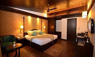 Hotel Dev Cottage