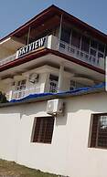 Skyview Holiday Home