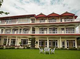 Skyview Holiday Home