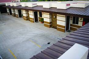 The Red Palm Suites and Restaurant