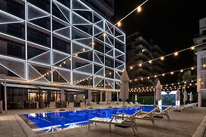 Nyota Hotel & Conference Center