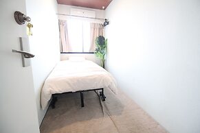 azami7