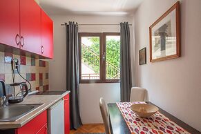 MaXhit Apartments