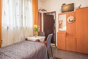 MaXhit Apartments