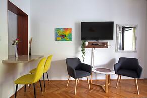 MaXhit Apartments