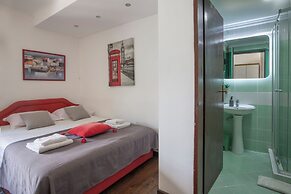 MaXhit Apartments