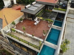 Lakewood Residence