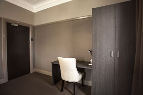 Nags Head Hotel