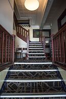 Nags Head Hotel