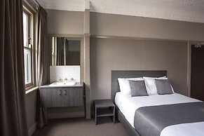 Nags Head Hotel