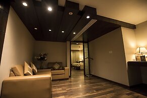 Bizz The Hotel