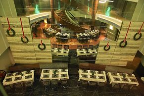 Bizz The Hotel