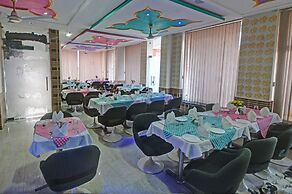 Omni Plaza