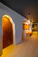 AET HOTEL
