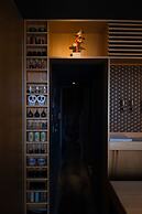 AET HOTEL