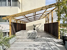 AET HOTEL