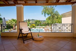 Villa Caramel