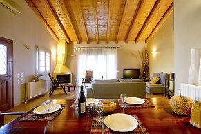 Villa Caramel