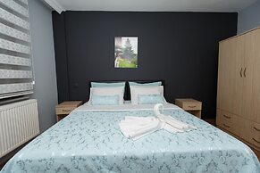 Guven Suite House