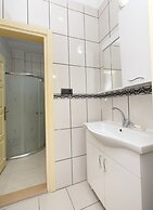 Guven Suite House