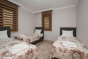 Guven Suite House