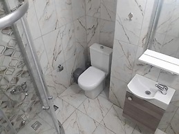 Guven Suite House