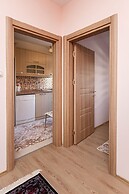 Guven Suite House