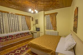 Beypazari Ipekyolu Konagi