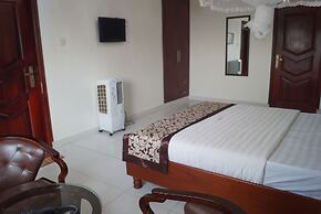Sunrise Hotel