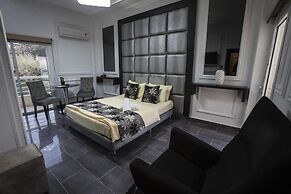 Four Seasons Halat