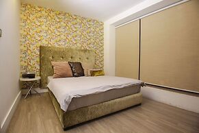 Four Seasons Halat