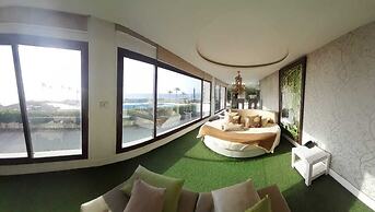 Four Seasons Halat