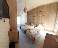 Four Seasons Halat