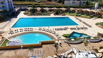 Four Seasons Halat