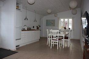 Holmehuset Bed & Breakfast - Gårdhotel