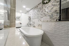 Han Yan Design Hotel
