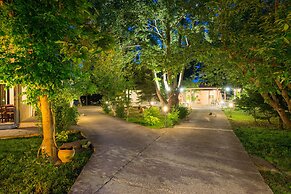 Natura Bungalows