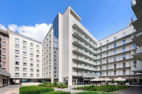 Akeah Verdi Budapest