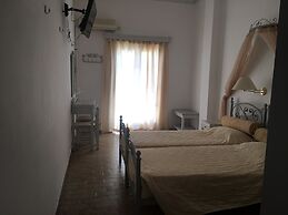 Avra Hotel