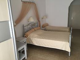 Avra Hotel