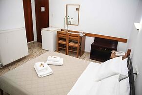 Hotel Anixis
