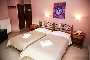 Hotel Anixis