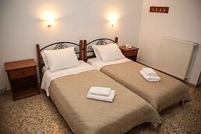 Hotel Anixis
