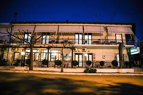 Hotel Anixis