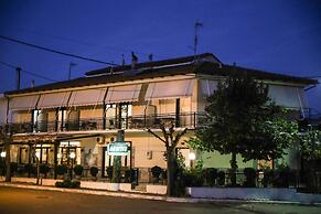 Hotel Anixis