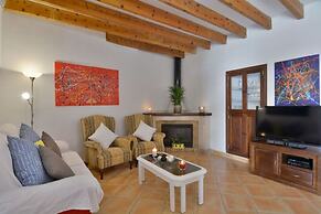 Mallorca Town House with pool