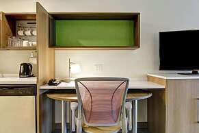 Home2 Suites by Hilton Montreal Dorval