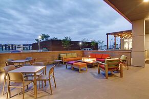 Home2 Suites by Hilton Montreal Dorval
