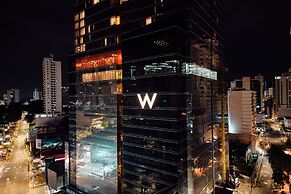 W Panama
